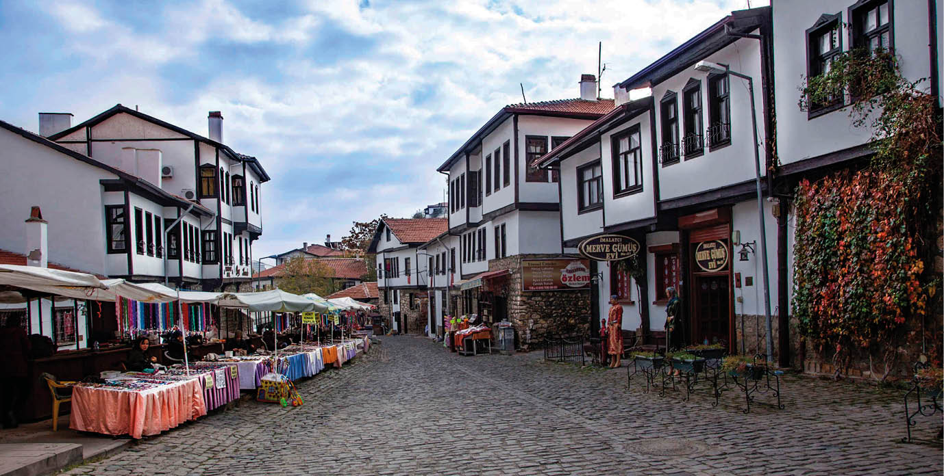 KULTUR VE TURIZM BAKANLIGI'NCA UNESCO'YA SUNULAN VE DUNYA MIRASI OLMANIN ILK ADIMI OLAN GECICI LISTEYE ANKARA'DAKI BEYPAZARI TARIHI KENTI DE EKLENDI  FOTO-GIZEM KARADAG-ANKARA-DHA
