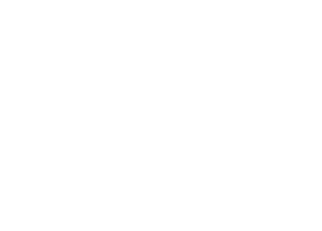 1928 16 Ağustos ta İstanbul da dünyaya geldi  Lise dönemlerinde, film stüdyolarında sinemacılığın tüm dallarında çalı   
