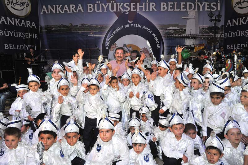 BÜYÜKŞEHİRDEN 2016 ÇOCUĞA SÜNNET