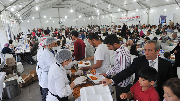 BÜYÜKŞEHİR, RAMAZANDA HER GÜN 12 BİN KİŞİYE İFTAR VERECEK