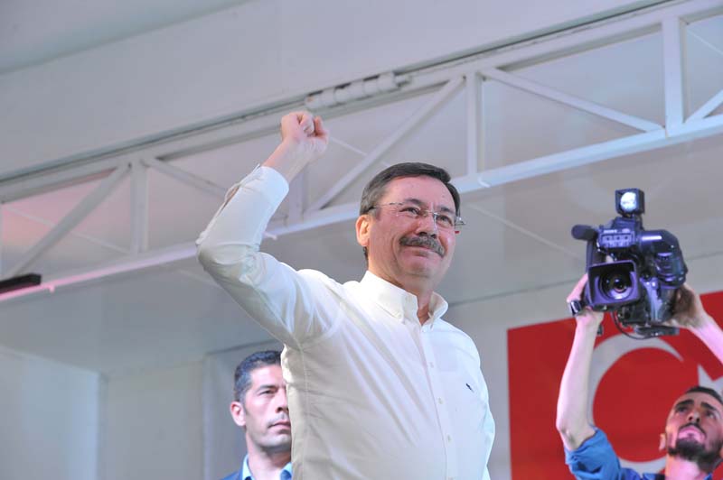 KIZILAY DEMOKRASİ MEYDANI’NDA 15. GÜN