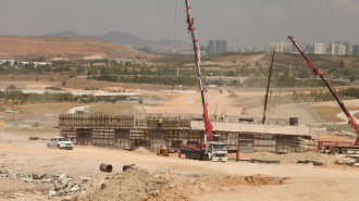 ZIRHLI BİRLİKLER'DEN GEÇECEK BULVAR'DA HIZLI ÇALIŞMA