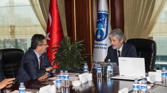 BAŞKAN TUNA, ALTINDAĞ BELEDİYE BAŞKANI TİRYAKİ'Yİ KABUL ETTİ