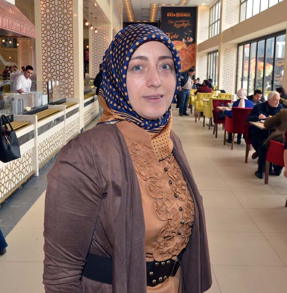 HALK EKMEK, EN BÜYÜK SATIŞ MAĞAZASINI AÇTI