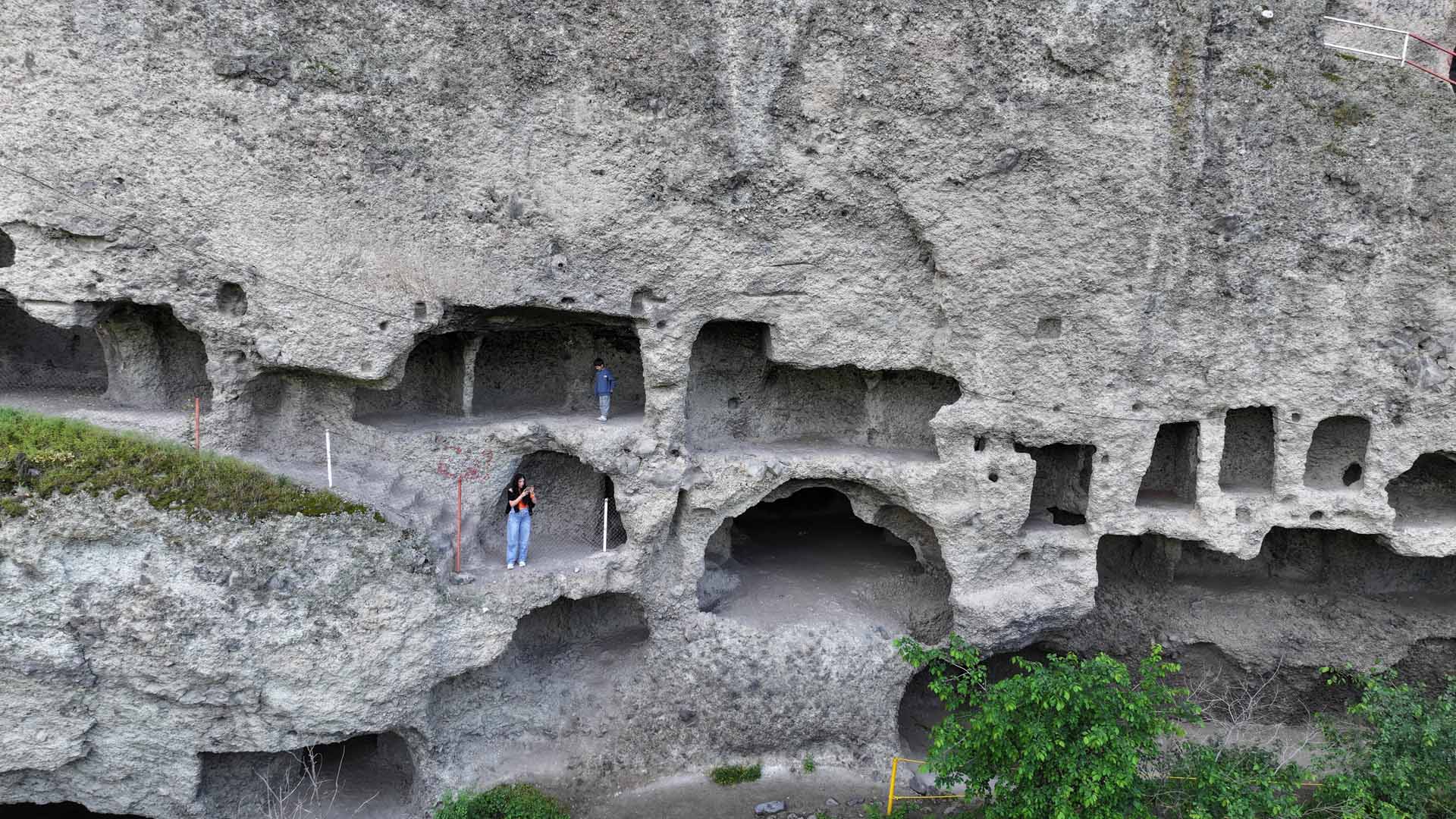 ROTA OLUŞTURULUYOR: TARİHİ İPEK YOLU YENİDEN HAYAT BULUYOR
