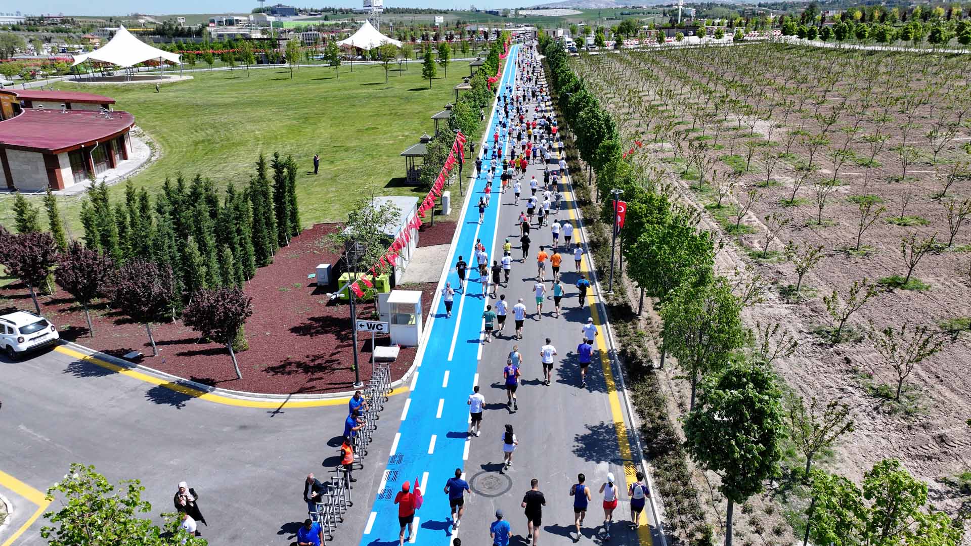 19 MAYIS ATATÜRK’Ü ANMA GENÇLİK VE SPOR BAYRAMI KUTLAMALARI BAŞKENTTE ŞÖLENE DÖNÜŞTÜ