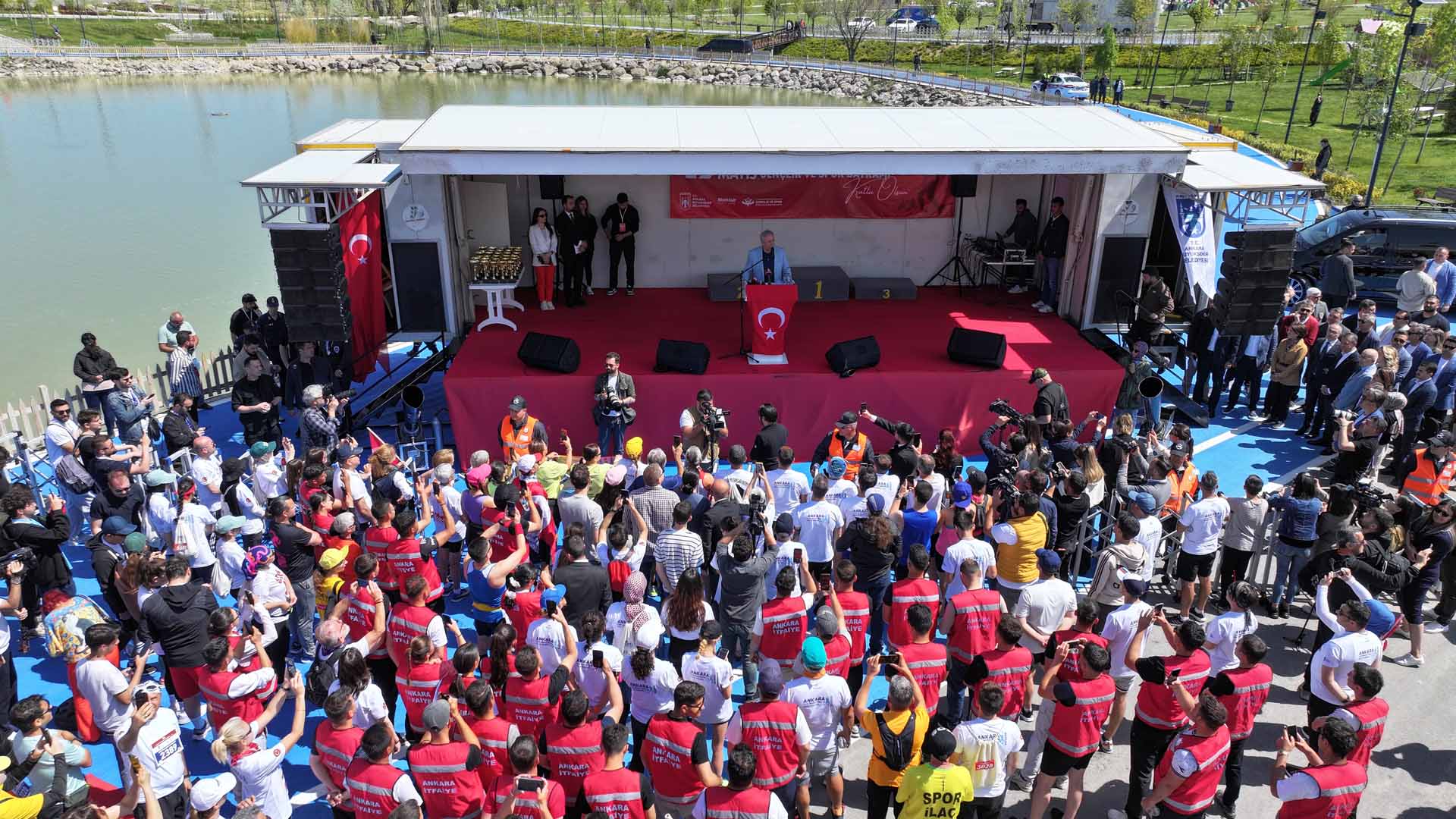 19 MAYIS ATATÜRK’Ü ANMA GENÇLİK VE SPOR BAYRAMI KUTLAMALARI BAŞKENTTE ŞÖLENE DÖNÜŞTÜ