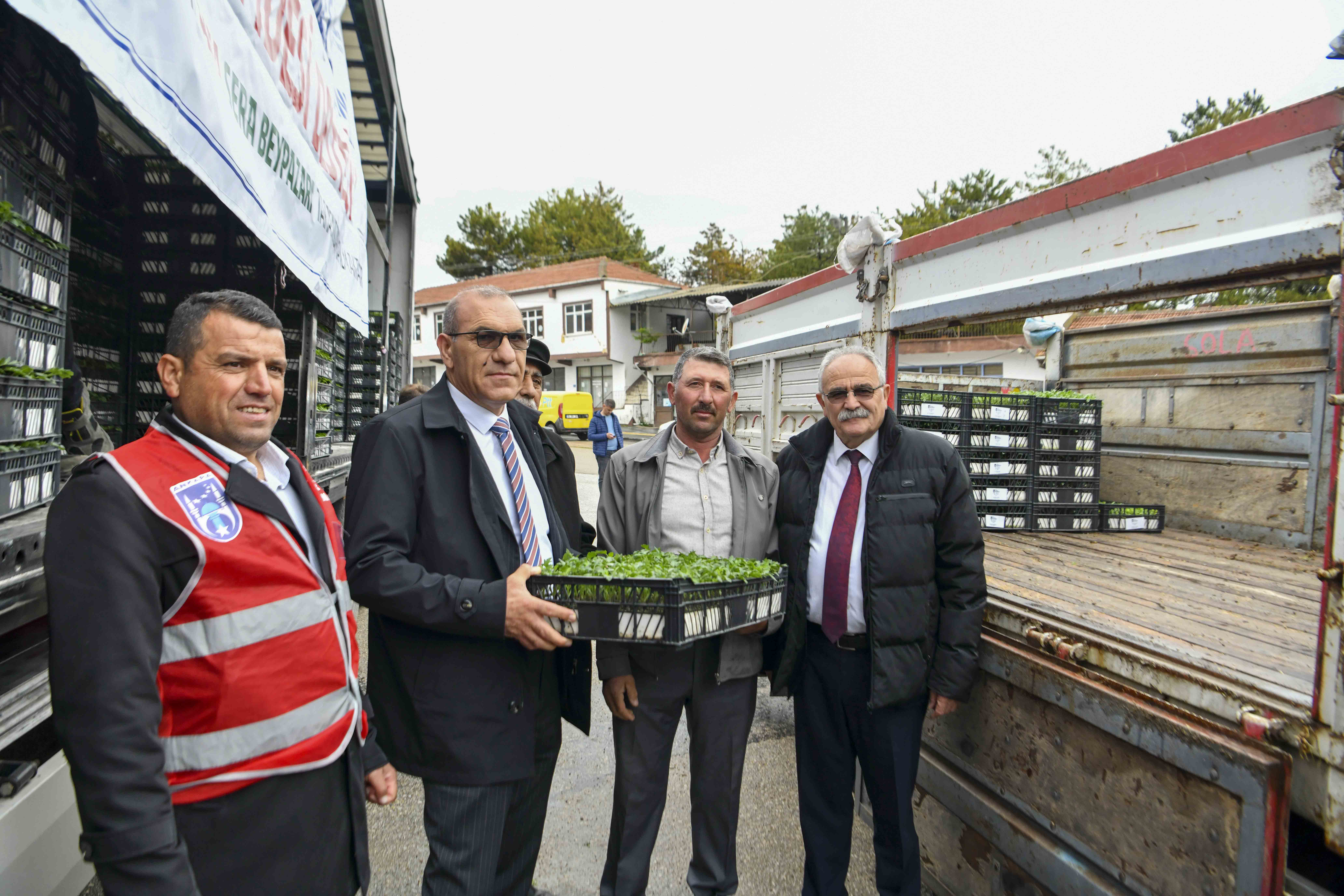 ANKARA BÜYÜKŞEHİR BELEDİYESİ’NİN KIRSALA DESTEKLERİ SÜRÜYOR