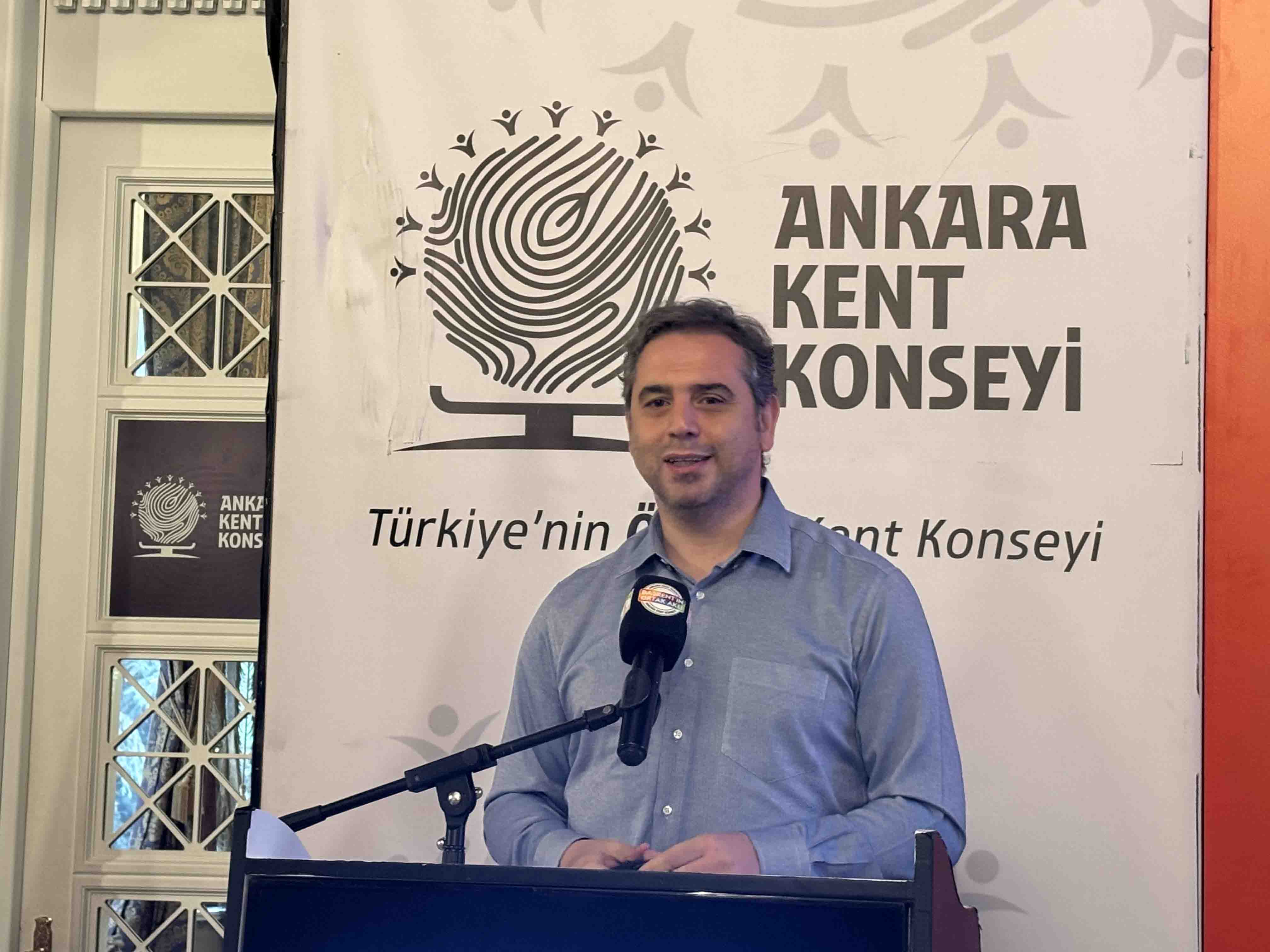 AKK’DE “YÜKSEK RİSK ALTINDAKİ TÜKETİCİLER: KADIN, GENÇ VE ÇOCUK TÜKETİCİLERİN KORUNMASI” PANELİYLE FARKINDALIK OLUŞTURULDU
