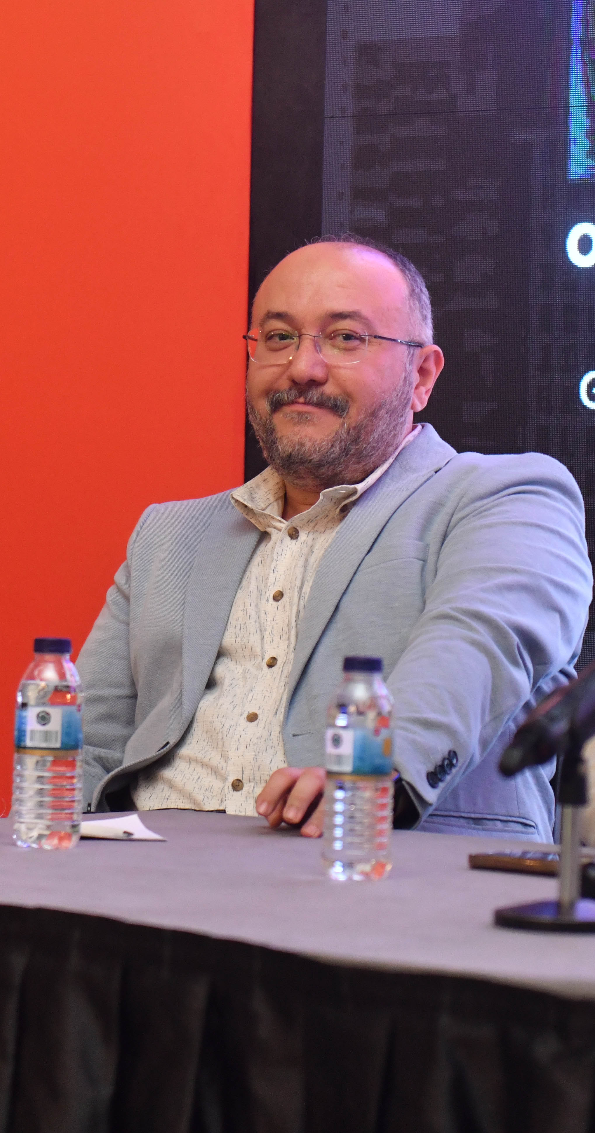 AKK, “YAPAY ZEKÂ VE GAZETECİLİK” PANELİ İLE MEDYA SEKTÖRÜNÜN GELECEĞİNİ MASAYA YATIRDI