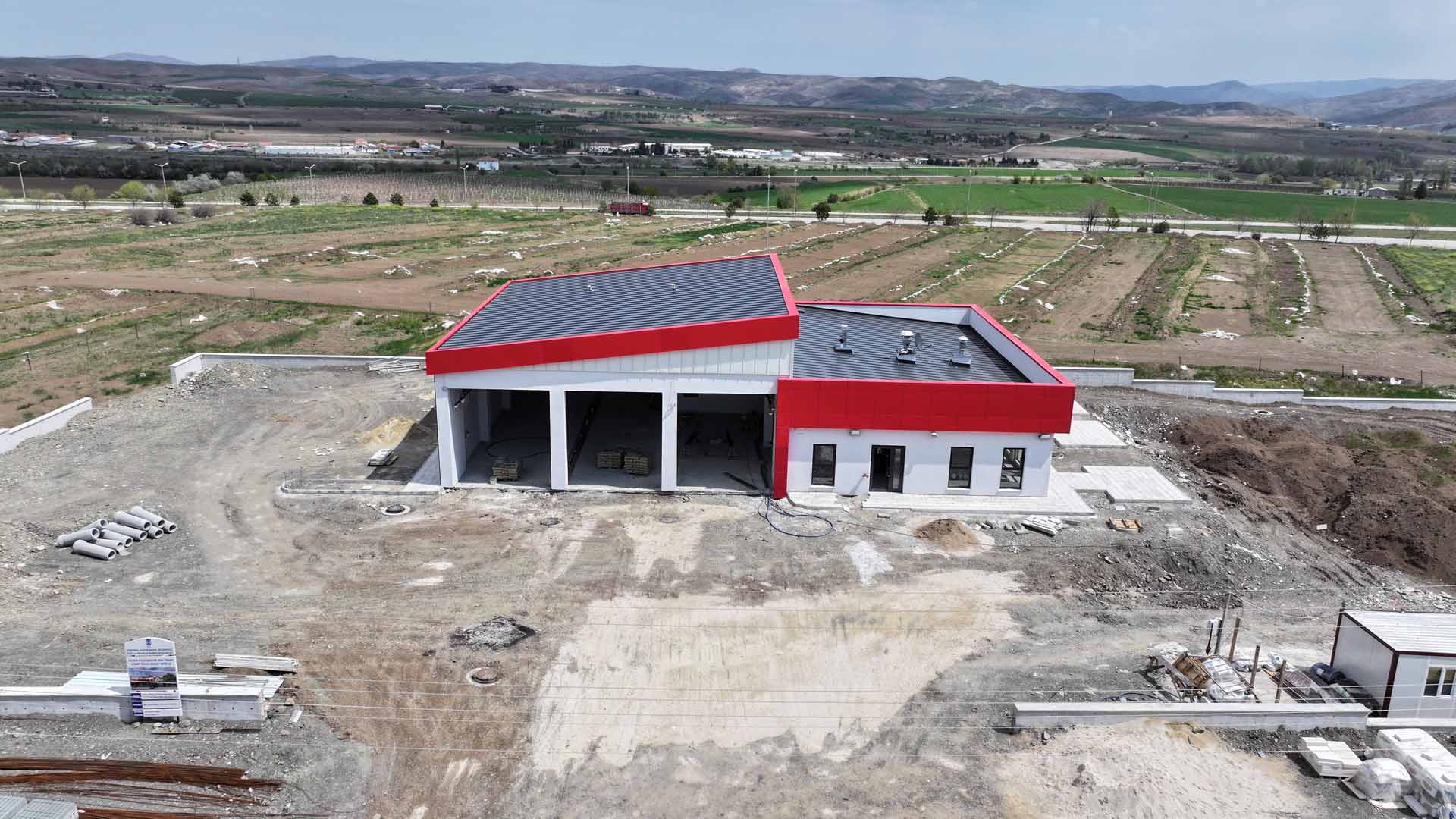 ANKARA’DA İTFAİYE AĞI GENİŞLİYOR: 2025’TE 51 İSTASYON HEDEFLENİYOR