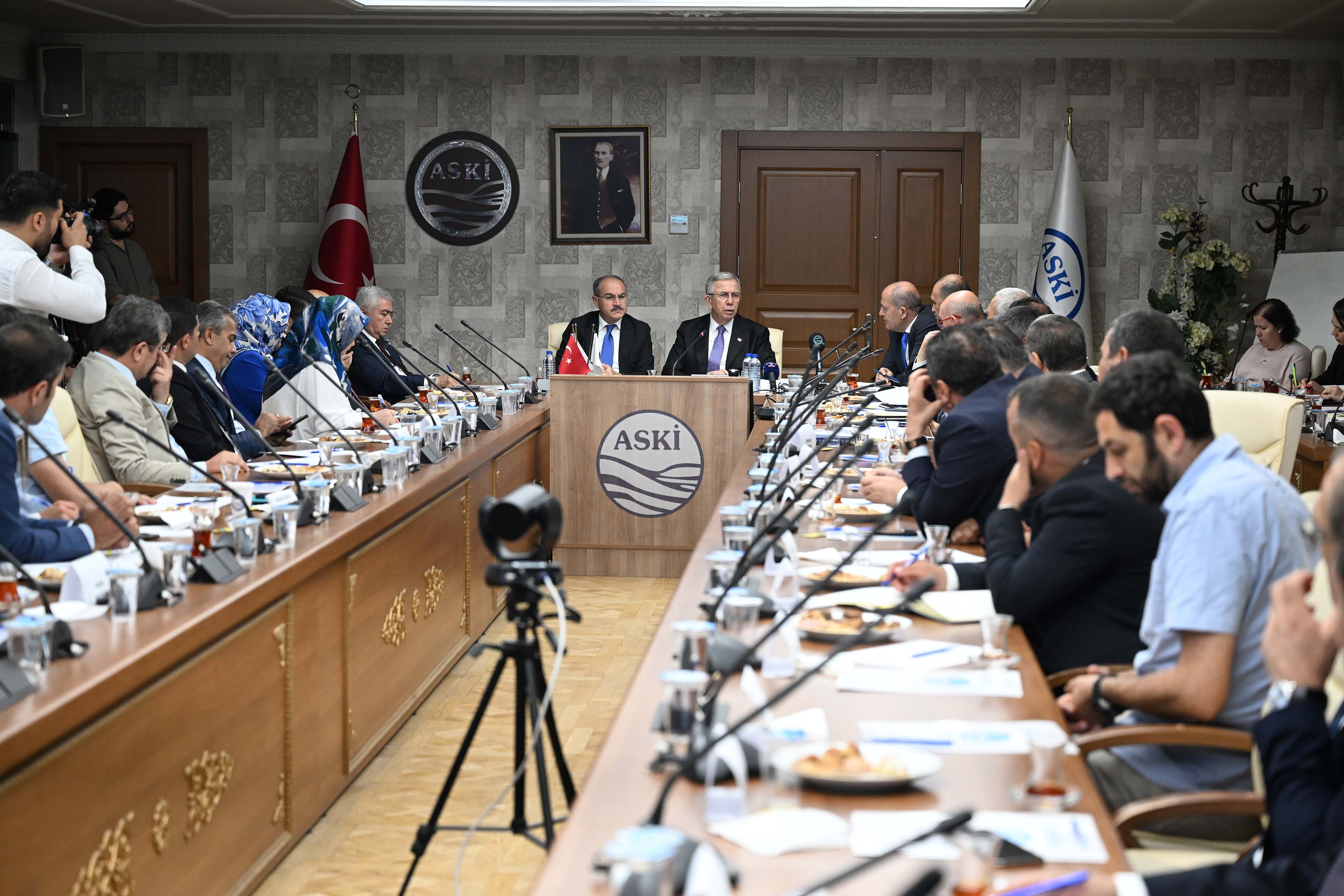 KURAKLIK ACİL EYLEM PLANI MASAYA YATIRILDI