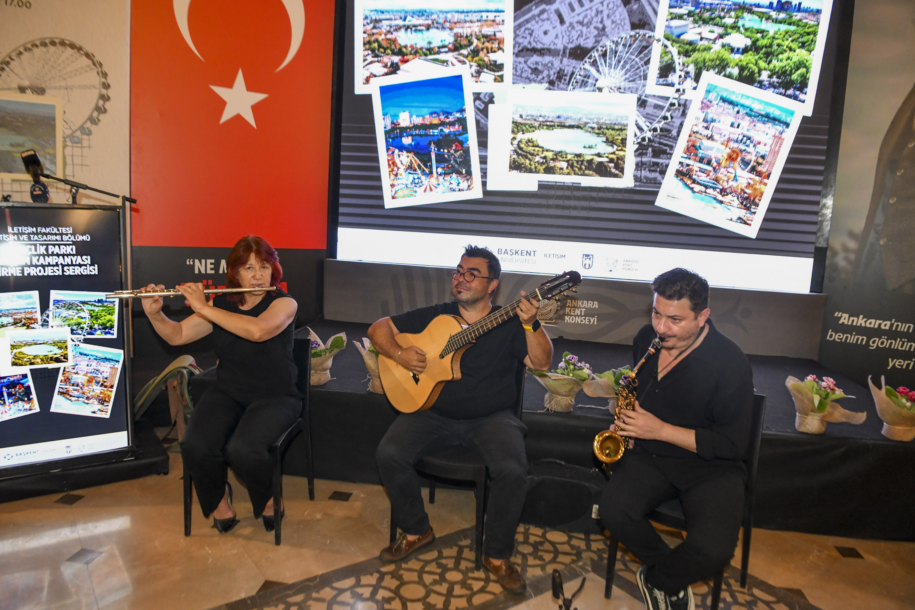 BAŞKENTLİ İLETİŞİMCİLERİN, “GENÇLİK PARKI” TEMALI BİTİRME PROJESİ AKK’DE SERGİLENDİ