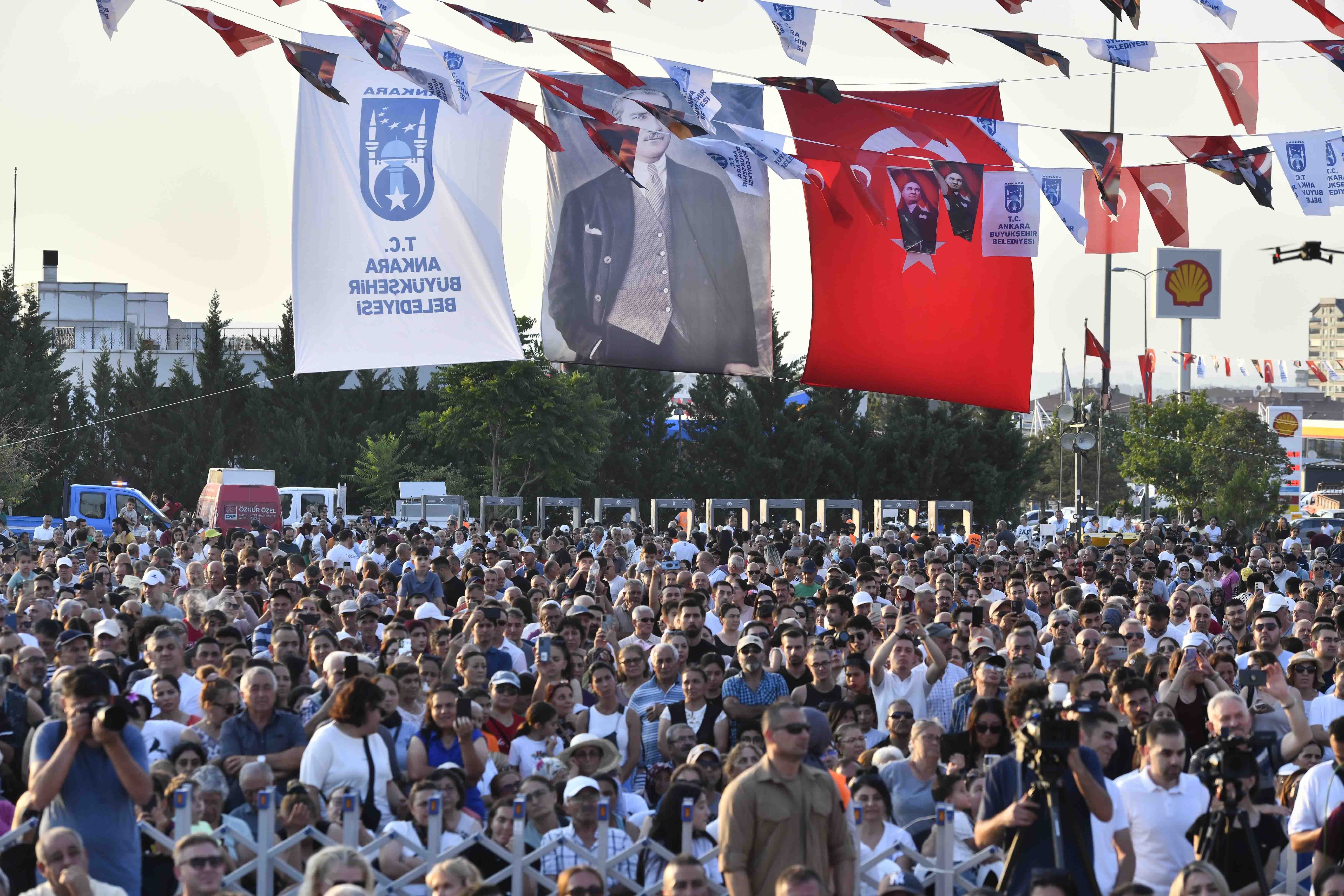 BAŞKENTLİLER ABB’NİN “BİRLİK AŞI AŞURE” ETKİNLİĞİNDE BULUŞTU