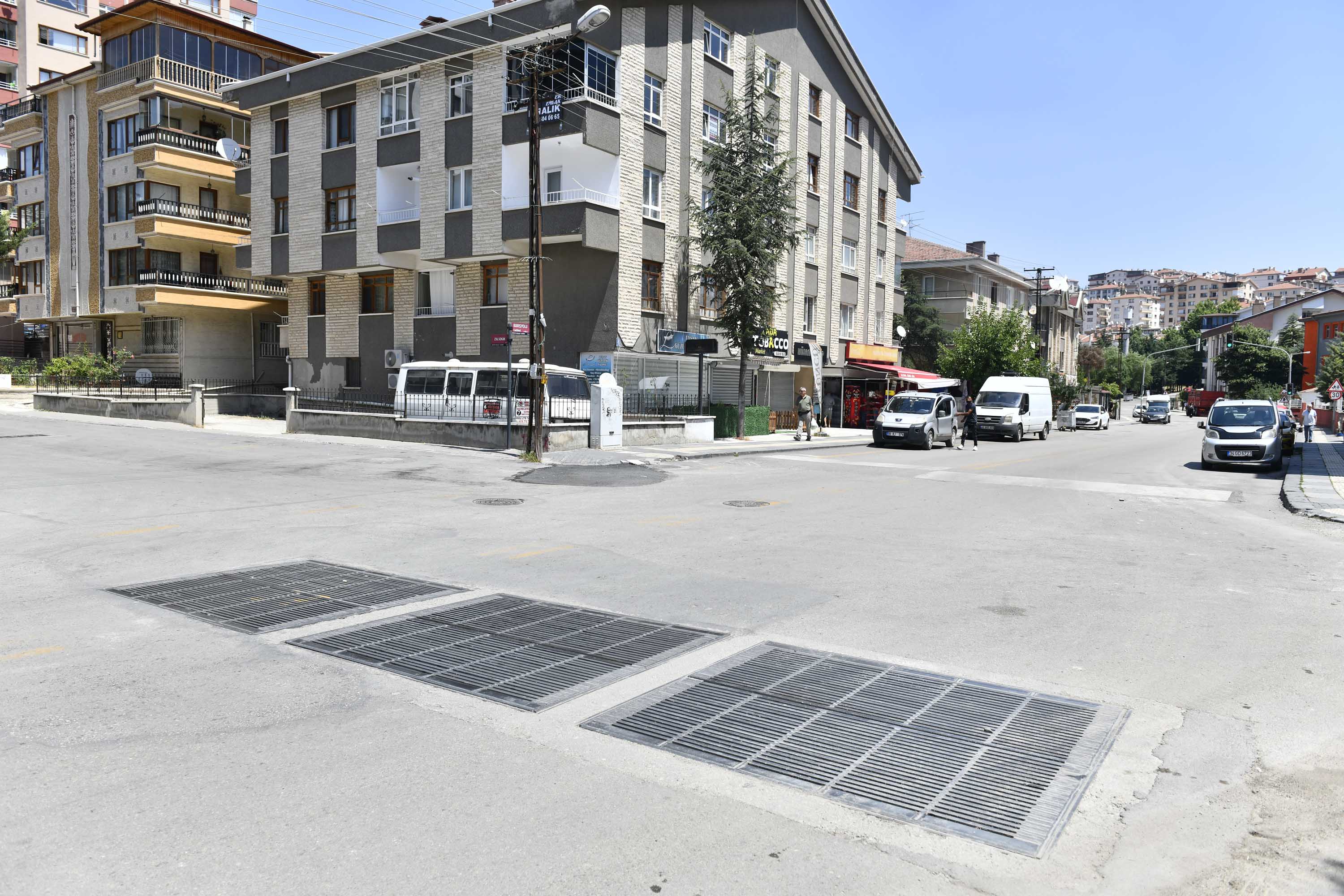 TARİHİNDE İLK KEZ TAŞTI… ANKARA ÇAYI ALARM VERİYOR
