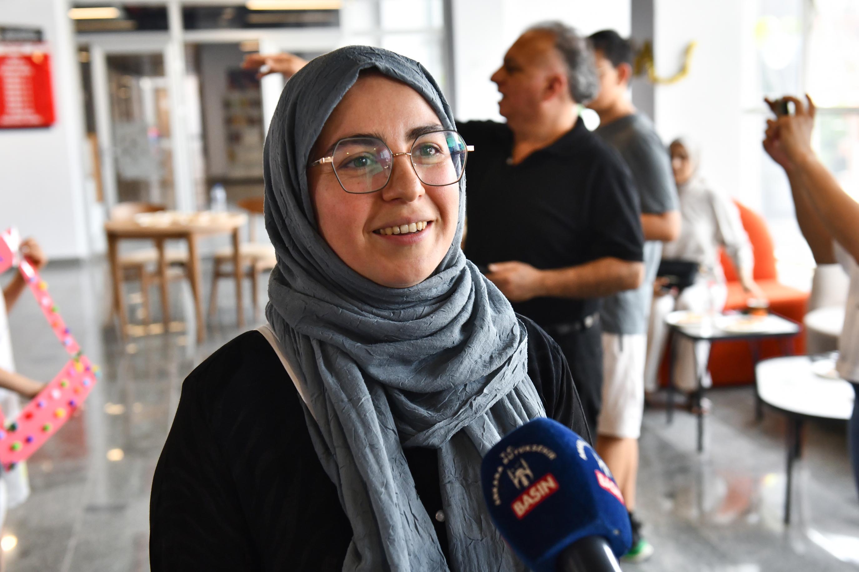 ABB’NİN “POZİTİF ERGEN MÜDAHALE GELİŞİM PROGRAMI”NA KATILAN ÇOCUKLAR SERTİFİKALARINI ALDI