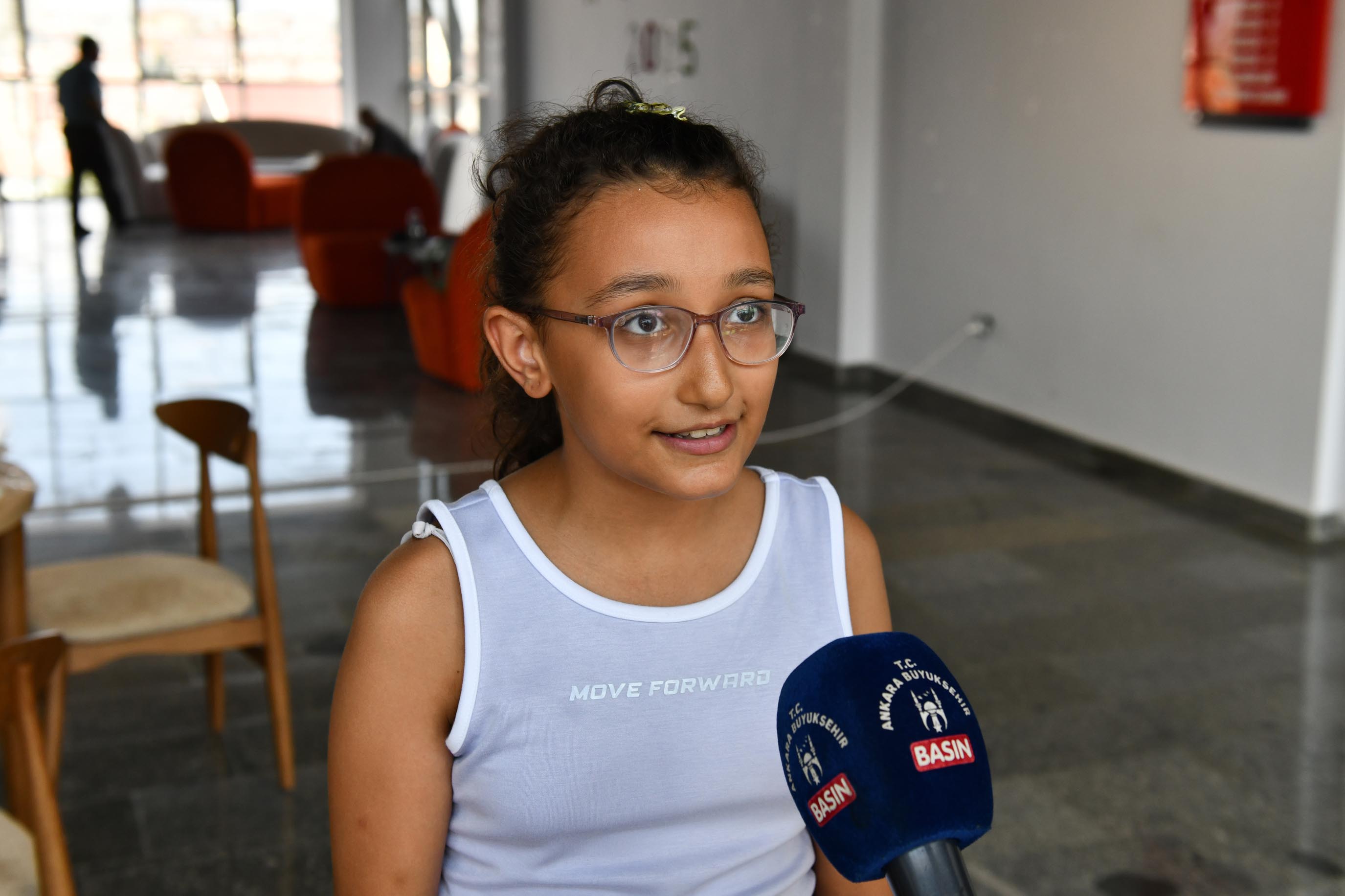 ABB’NİN “POZİTİF ERGEN MÜDAHALE GELİŞİM PROGRAMI”NA KATILAN ÇOCUKLAR SERTİFİKALARINI ALDI