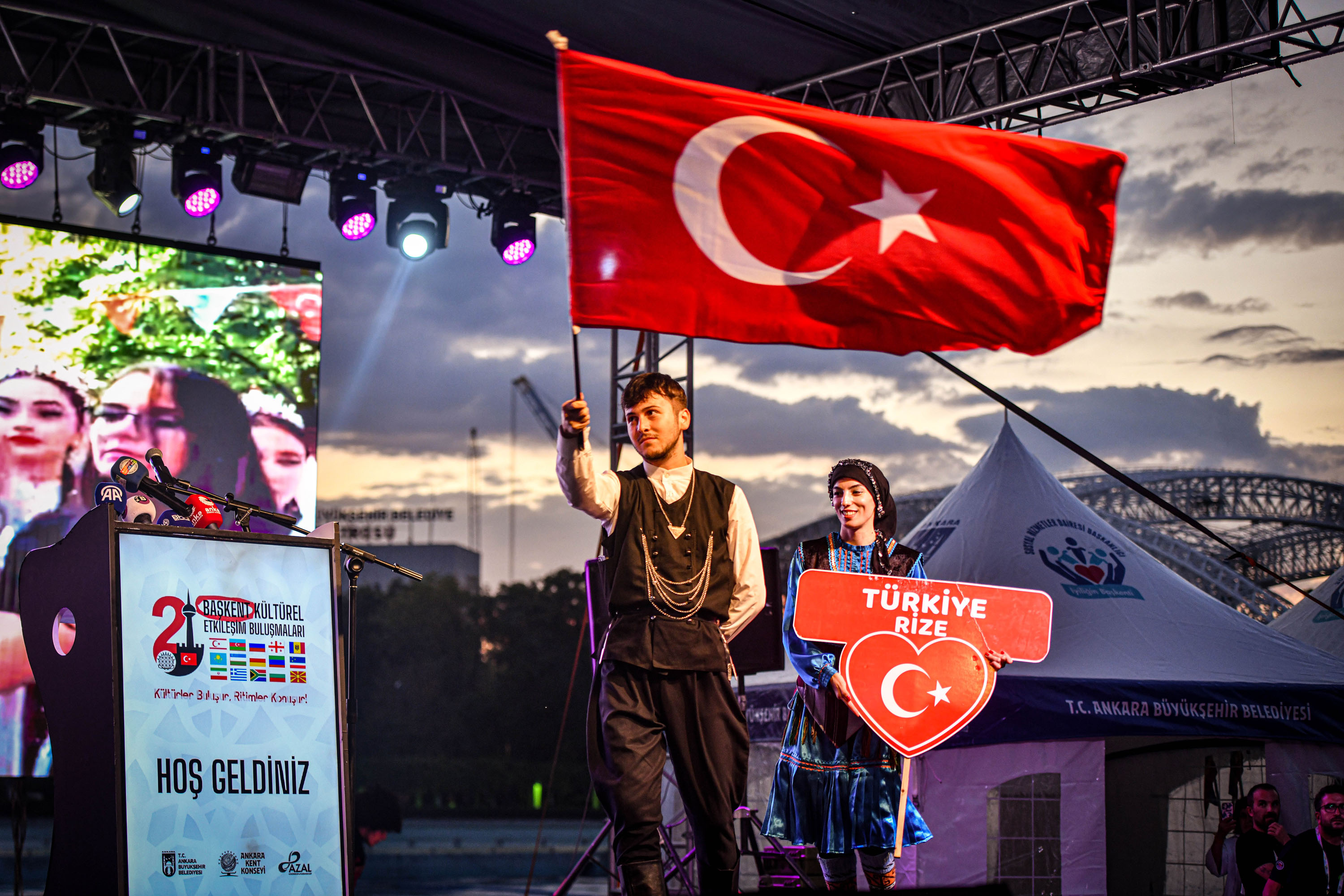 GENÇLİK PARKI, 2. ULUSLARARASI BAŞKENT KÜLTÜREL ETKİLEŞİM BULUŞMALARI’NA EV SAHİPLİĞİ YAPTI