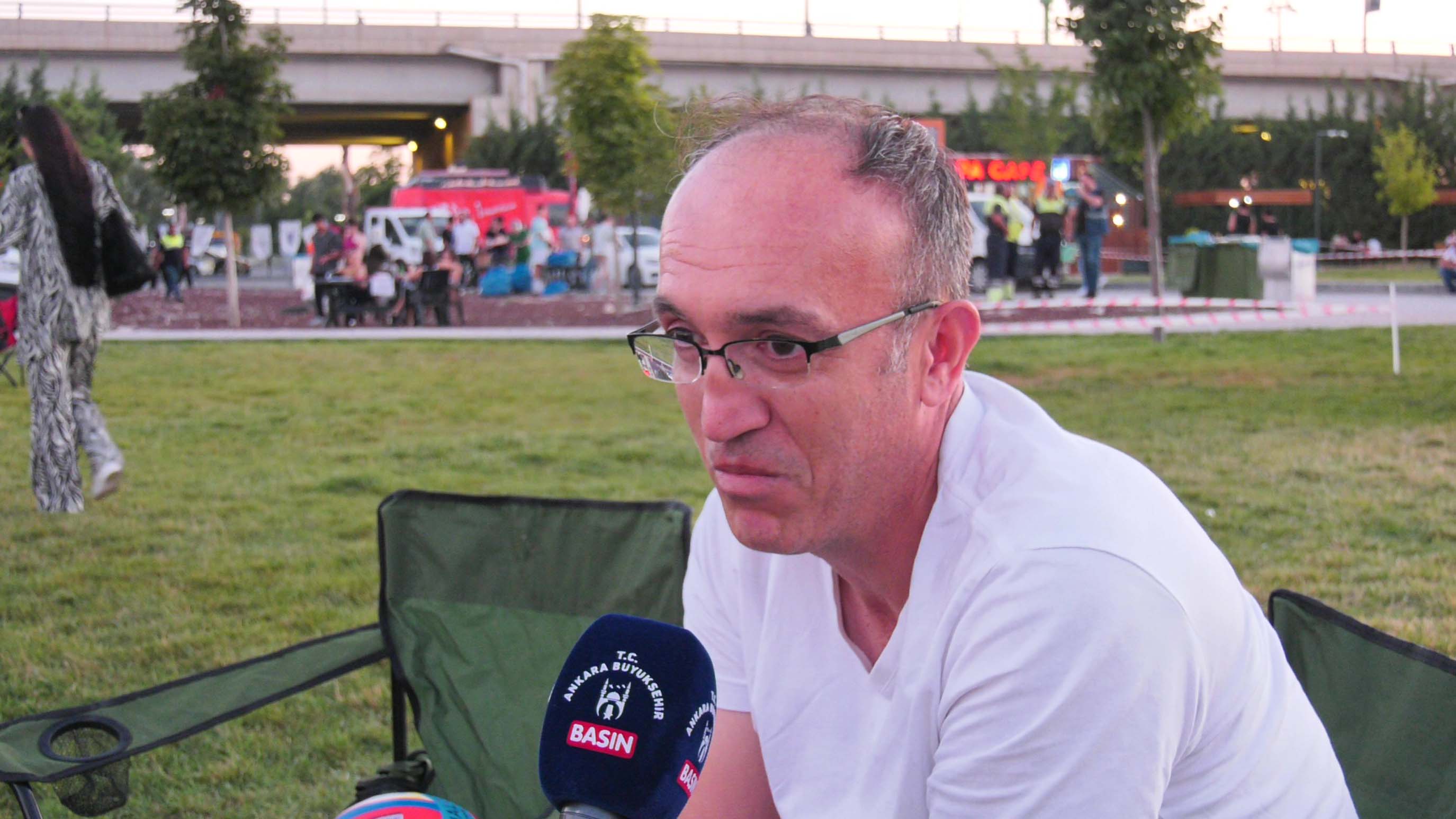 BAŞKENTLİLER YAZIN KEYFİNİ PARK VE REKREASYON ALANLARINDA ÇIKARIYOR