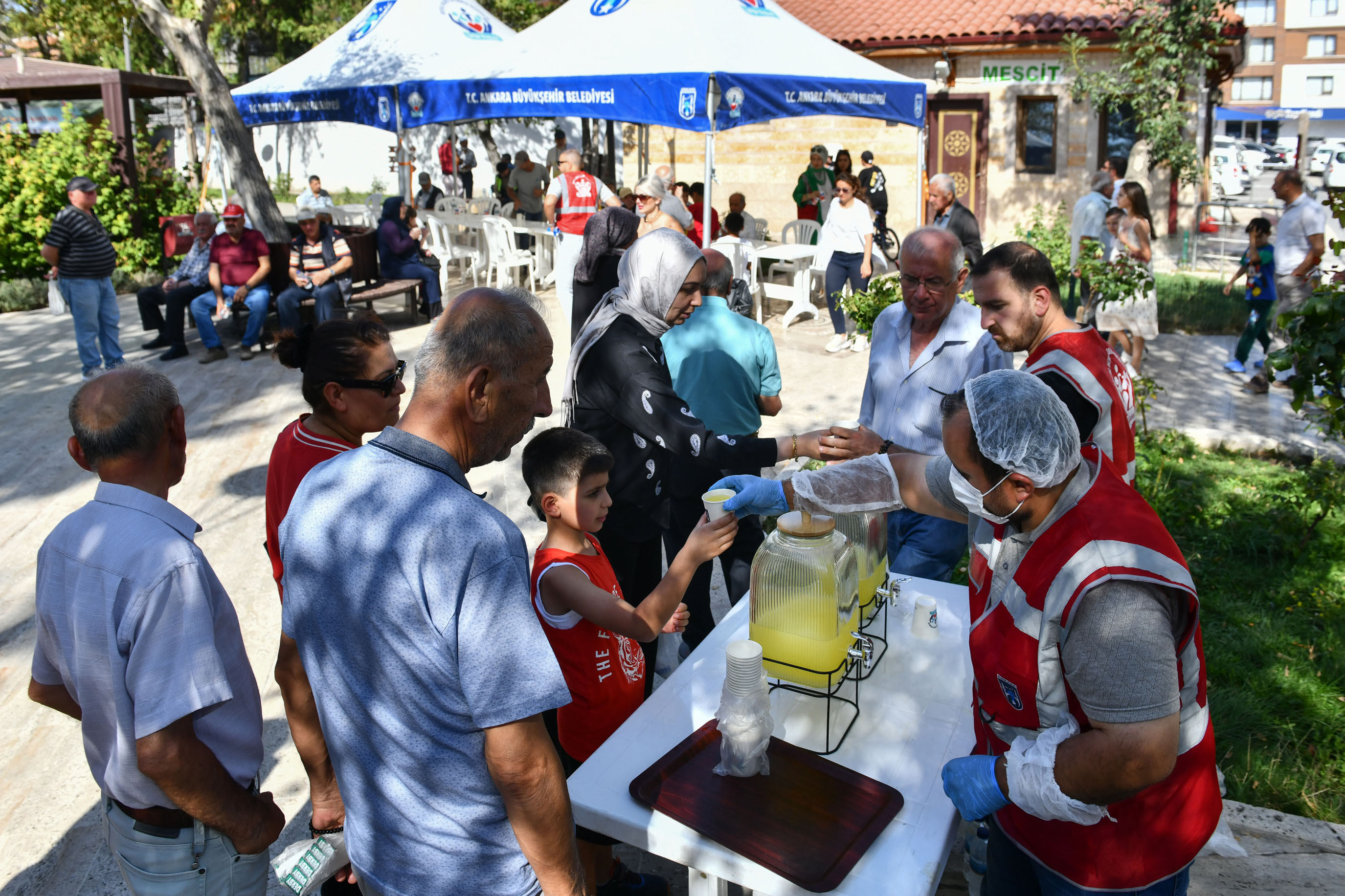 ANKARA BÜYÜKŞEHİR EMEKLİLERİN YANINDA