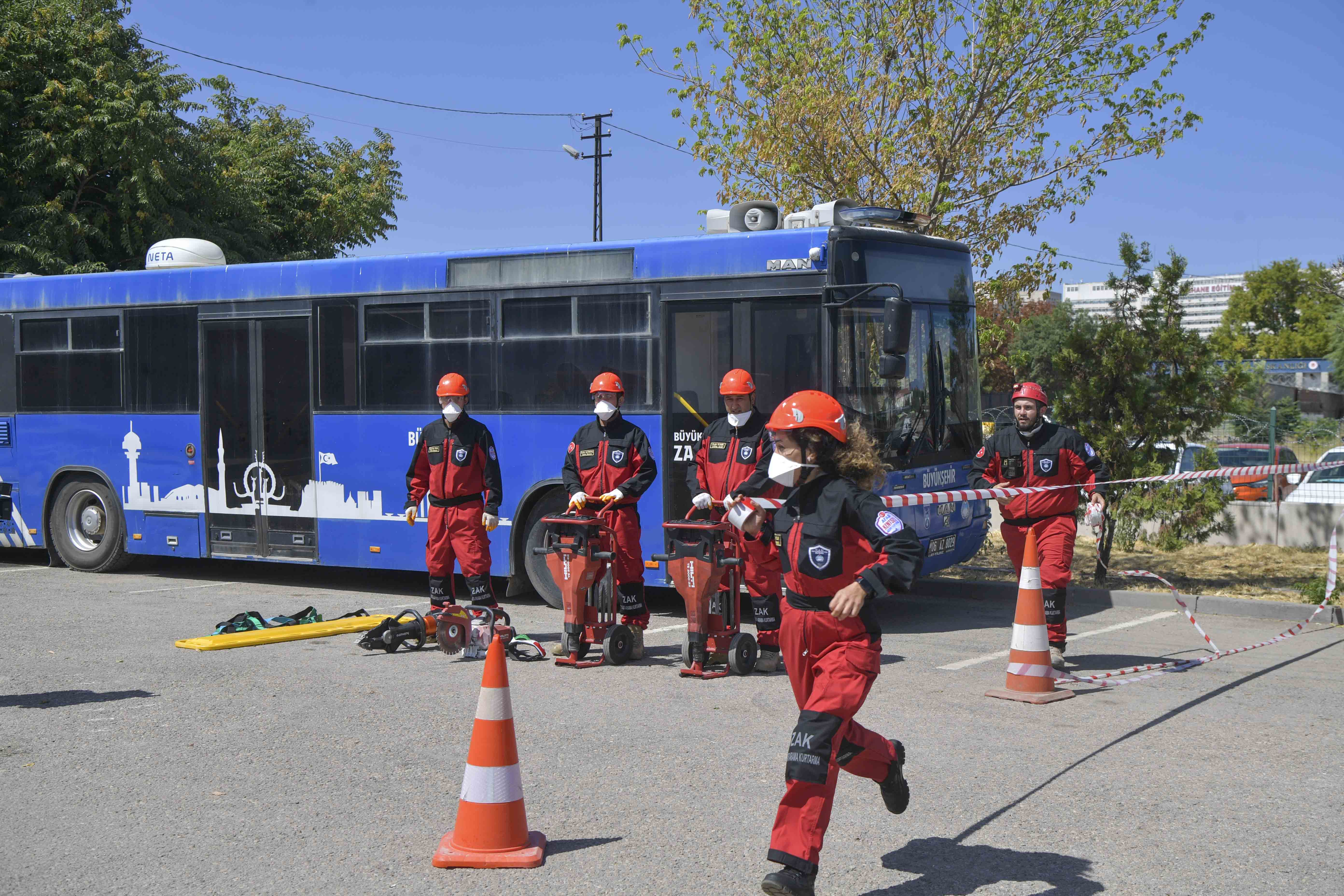 ANKARA ZABITASI ARAMA KURTARMA EKİBİ GÖREVE BAŞLADI