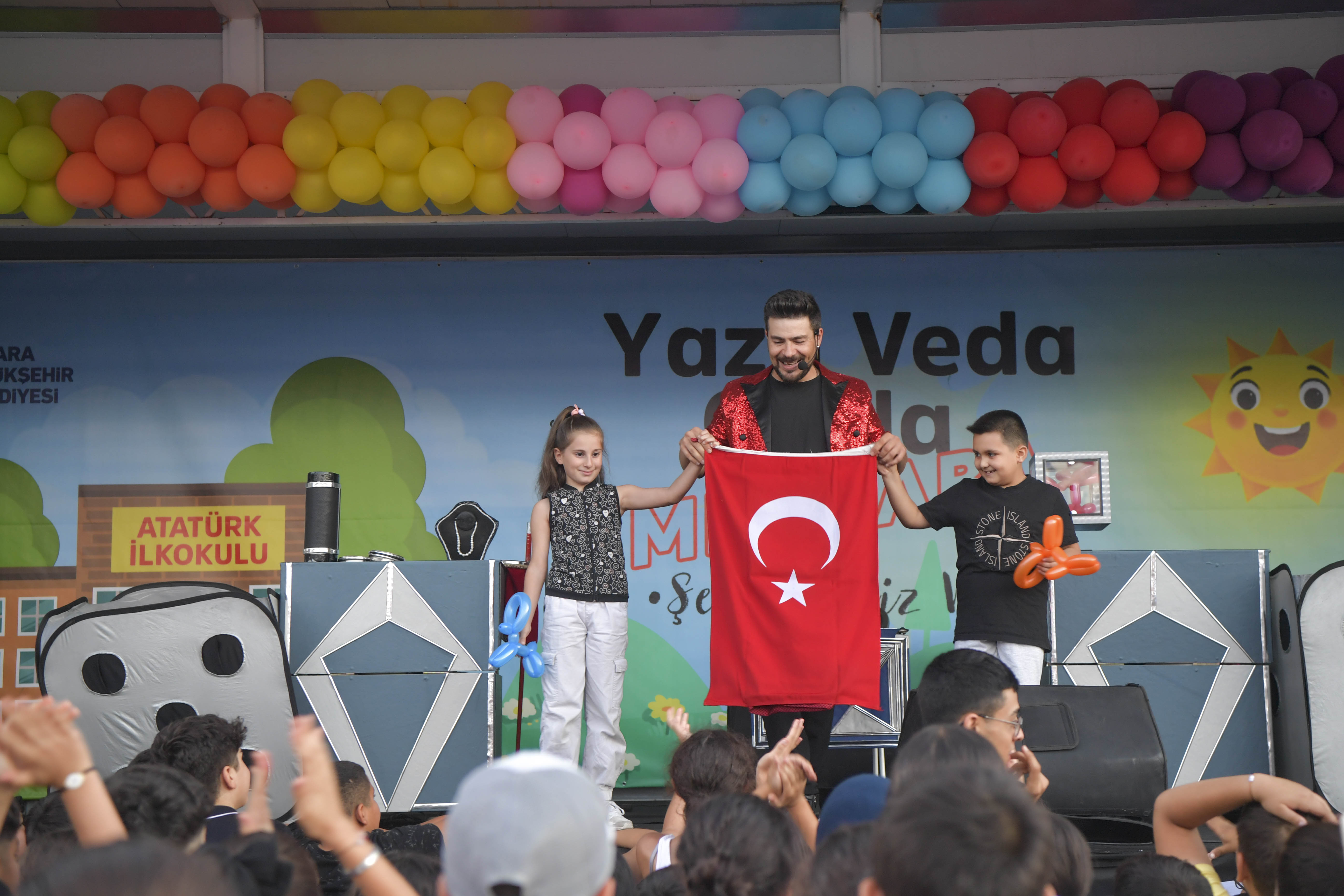 ÇOCUKLAR “YAZA VEDA, OKULA MERHABA” ŞENLİĞİNDE BULUŞTU