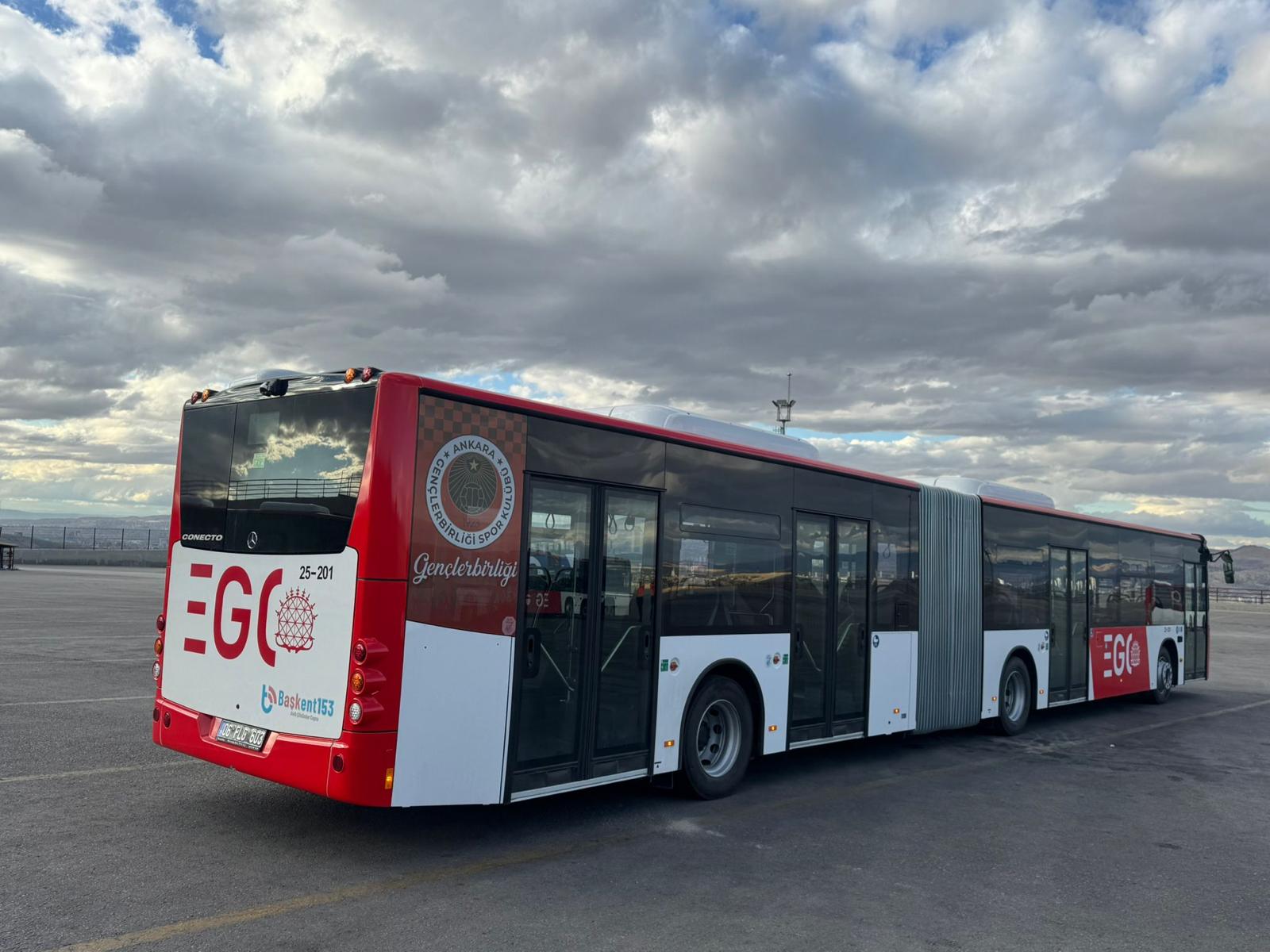 ANKARA BÜYÜKŞEHİR BELEDİYESİ’NDEN BAŞKENT’E 5 YENİ OTOBÜS