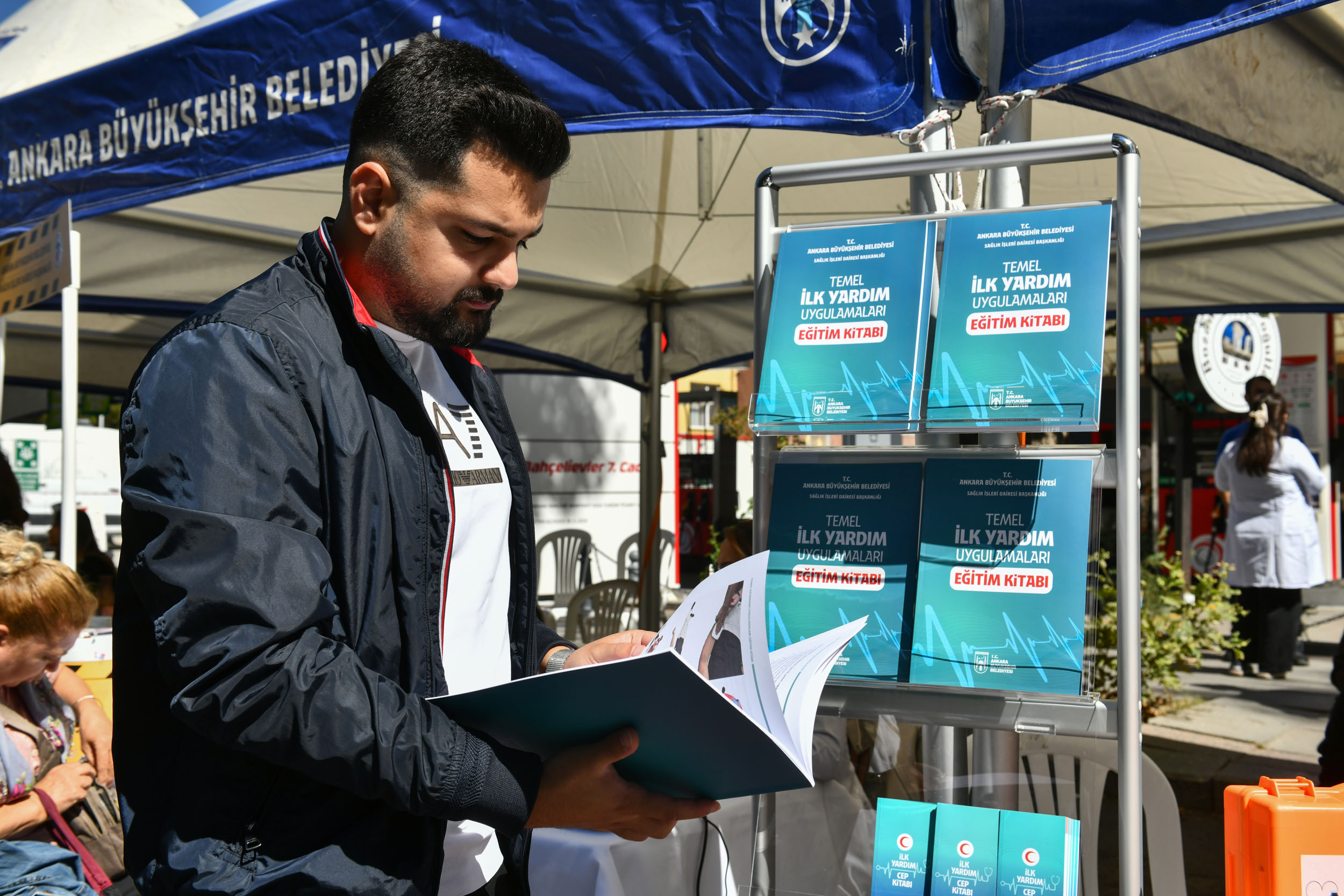 BAŞKENT’TE 7. CADDE AVRUPA HAREKETLİLİK HAFTASI'NA ÖZEL OLARAK ARAÇ TRAFİĞİNE KAPATILDI