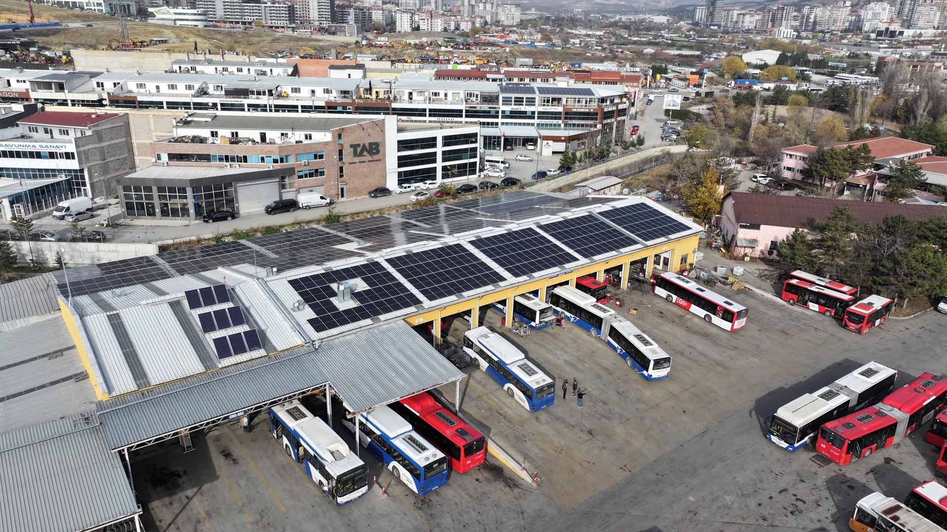 EGO’DAN YEŞİL ENERJİ HAMLESİ:  MACUNKÖY OTOBÜS BAKIM-ONARIM ATÖLYELERİ’NE “GÜNEŞ ENERJİSİ SANTRALİ” KURULDU, ELEKTRİK ÜRETİMİ BAŞLADI