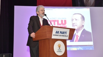 BAŞKAN TUNA, ELMADAĞ İLÇE KONGRESİ'NE KATILDI