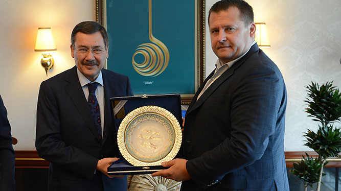 BAŞKAN GÖKÇEK'E, UKRAYNA HEYETİNDEN ZİYARET