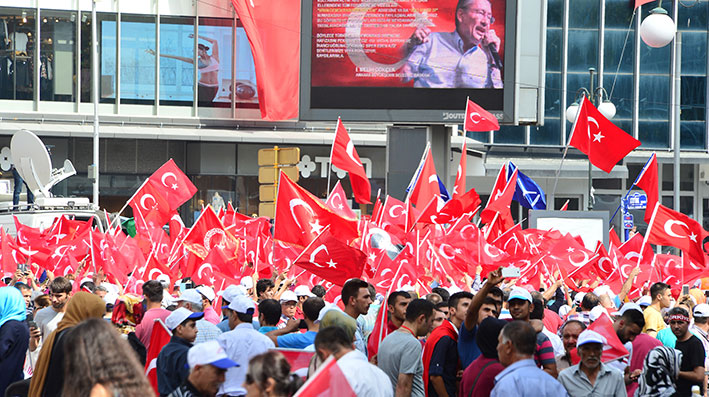 ANKARALILAR, DEMOKRASİ NÖBETİNE KOŞUYOR