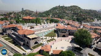 GÖKÇEK'TEN, CHP'Lİ GÖK'E "HACI BAYRAM'I GEZDİREYİM" ÇAĞRISI