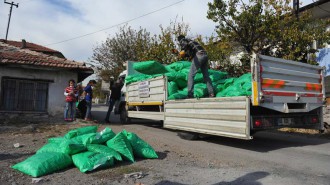 BÜYÜKŞEHİR’DEN, İHTİYAÇ SAHİBİ HER EVE 1 TON KÖMÜR
