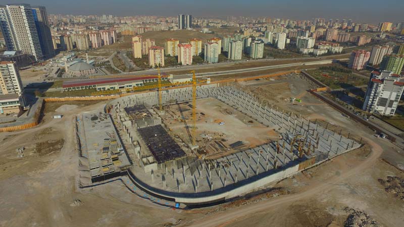 BAŞKAN GÖKÇEK, ERYAMAN STADI İNŞAATINI DENETLEDİ