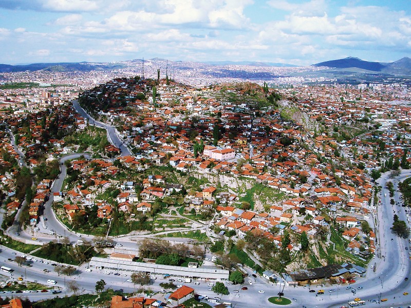 HIDIRLIKTEPE, GECEKONDULARDAN TEMİZLENİYOR