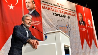 BAŞKAN TUNA GENÇLERLE