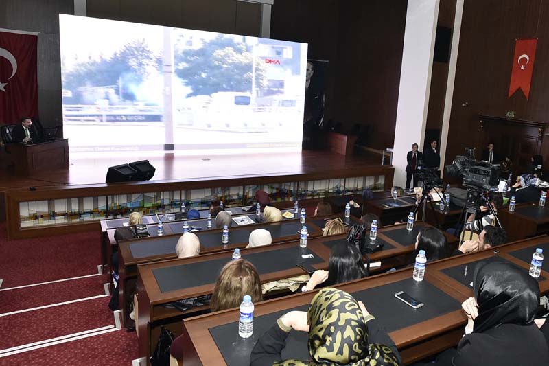 GÖKÇEK, ANLATTI KADINLAR GÖZYAŞLARINI TUTAMADI