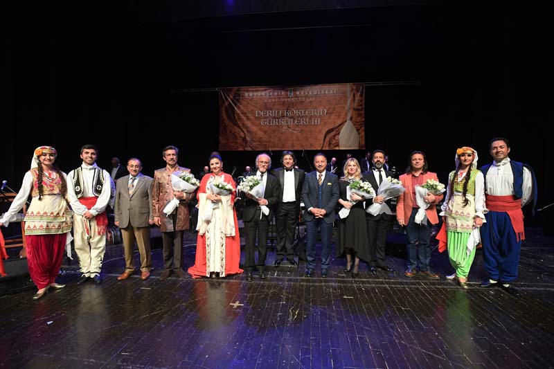 BÜYÜKŞEHİR’DEN “DERİN KÖKLERİN TÜRKÜLERİ” KONSERİ