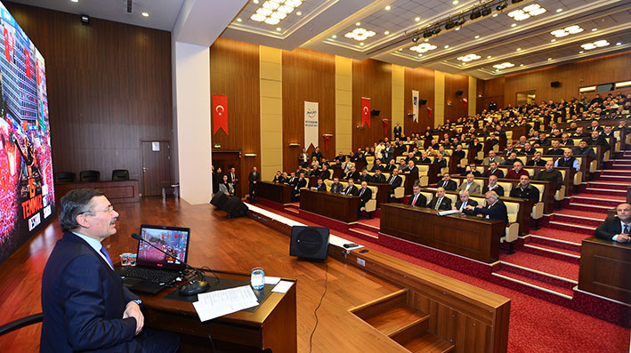 GÖKÇEK, GÖRÜNTÜLERLE ANLATTI, ŞOFÖRLER LANETLEDİ