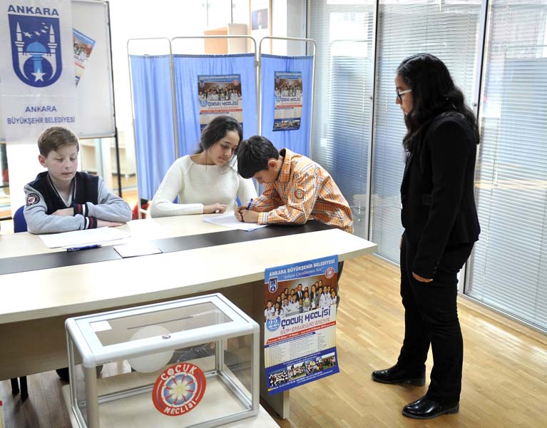 BÜYÜKŞEHİR ÇOCUK MECLİSİ’NDE SEÇİM HEYECANI