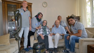 BÜYÜKŞEHİR'DEN, YAŞLI EVLERİNDE BAYRAM TEMİZLİĞİ
