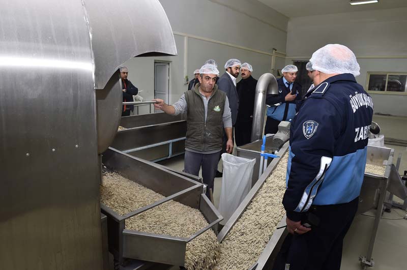 BÜYÜKŞEHİR ZABITASI’NDAN YILBAŞI DENETİMİ