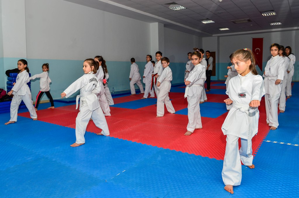 ÖĞRENCİLER İÇİN TATİL ANKARA’DA GÜZEL