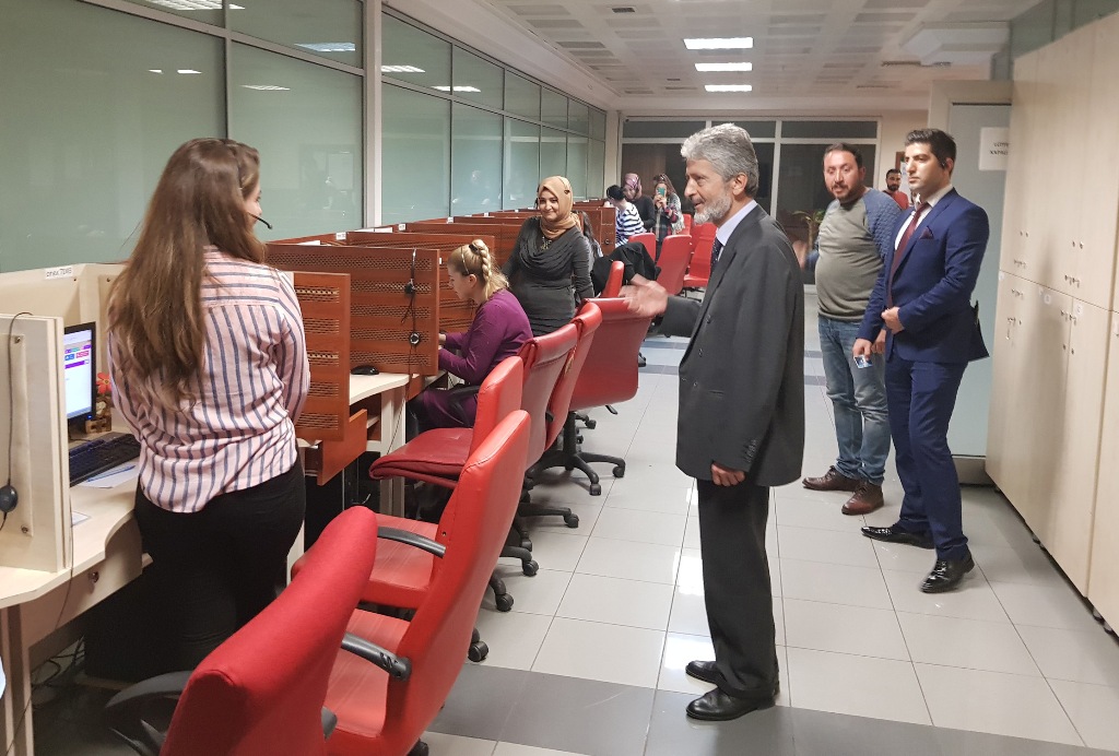 BAŞKAN TUNA, ALO 153 MAVİ MASA'YI ZİYARET ETTİ