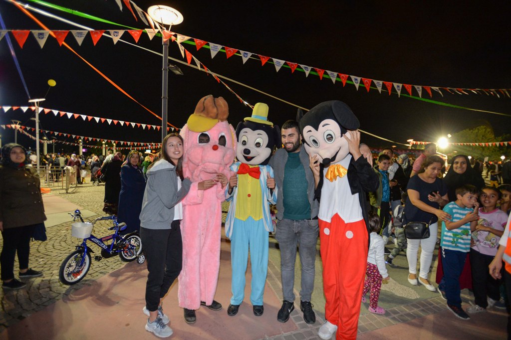 "MAHALLEDE ŞENLİK VAR" BAŞLADI