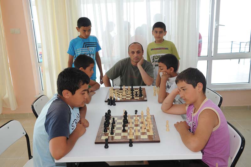 BAŞARILI ÖĞRENCİLERE TATİL, BÜYÜKŞEHİR’DEN