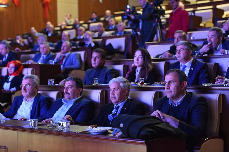 BAŞKAN GÖKÇEK’TEN, MECLİS ÜYELERİNE 15 TEMMUZ SUNUMU