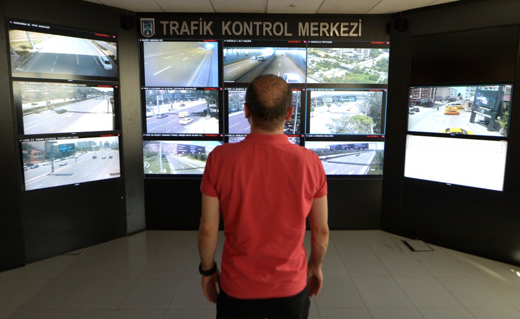 BAŞKENT’TEKİ SİNYALİZELERE 24 SAAT GÖZETİM