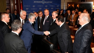 BAŞKAN TUNA, DERNEK BAŞKANLARIYLA BİRARAYA GELDİ